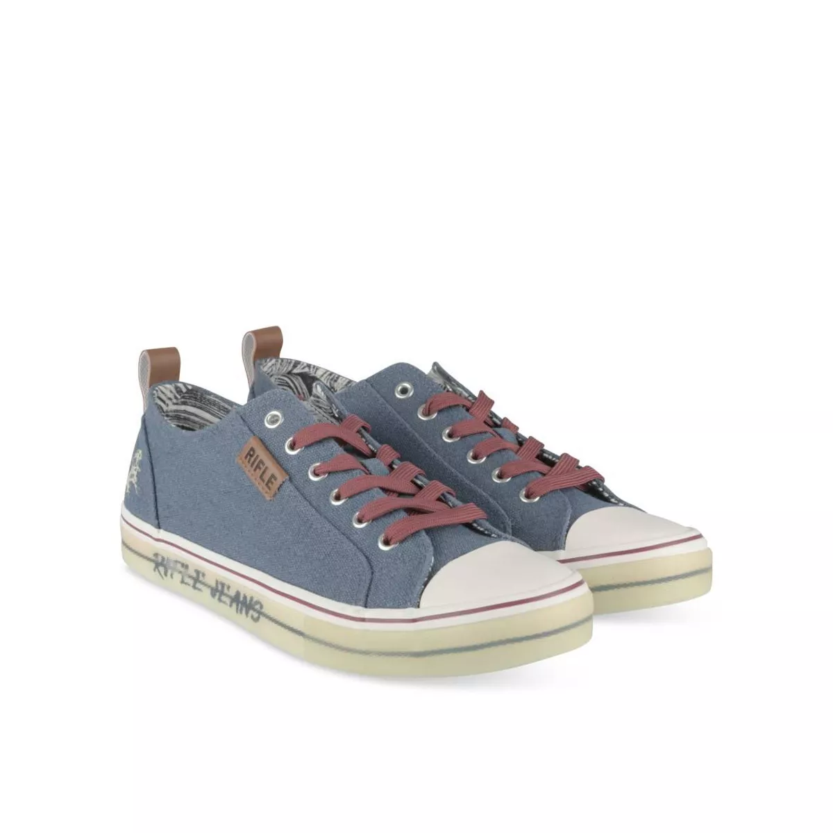 Baskets BLEU RIFLE