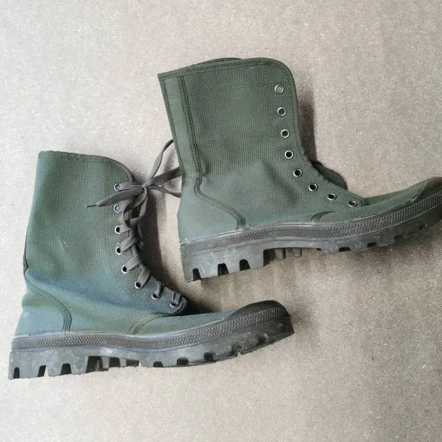 Patogas CHAUSSURE 44
